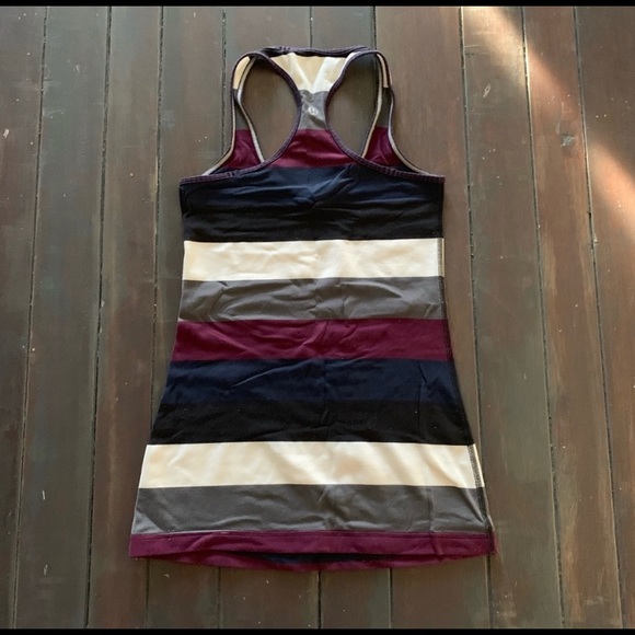 Lululemon Tank top size 4 - Picture 2 of 2